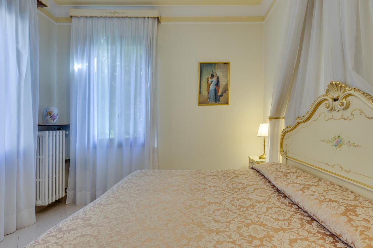 Hotel Bernardi Semenzato Venesia Bagian luar foto